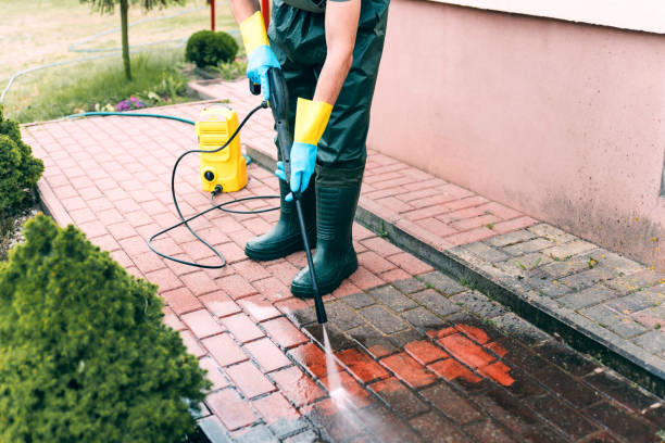Best Garage Pressure Washing  in Hoschton, GA